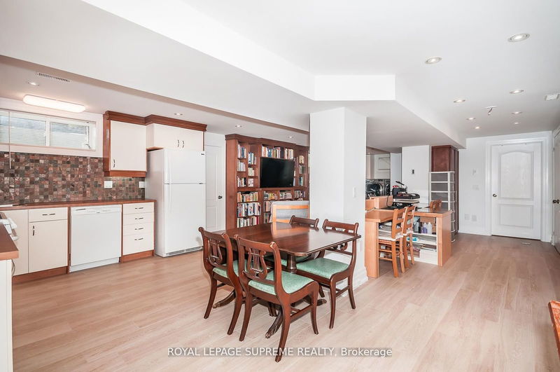 32 Cartwright Ave  Toronto, M6A 1T7 | Image 34