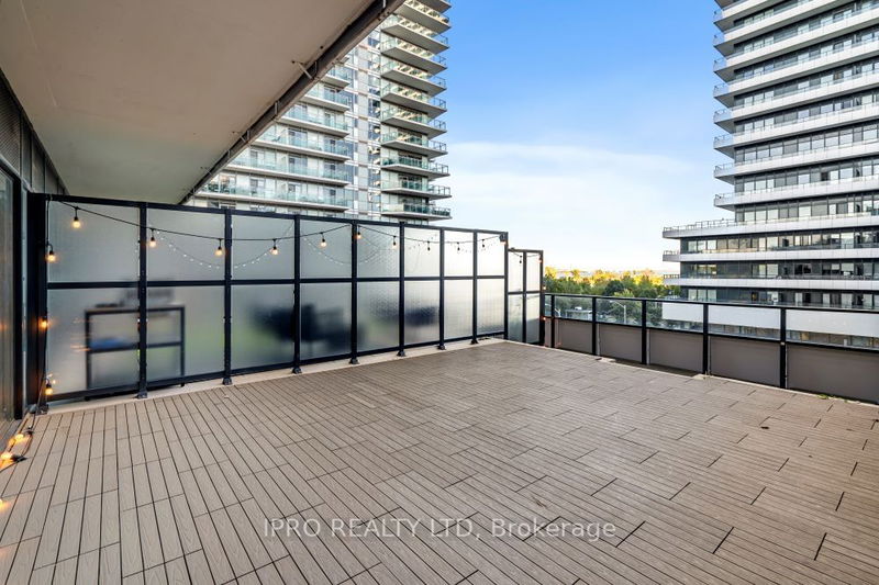 30 Shore Breeze Dr  Toronto, M8V 0J1 | Image 18