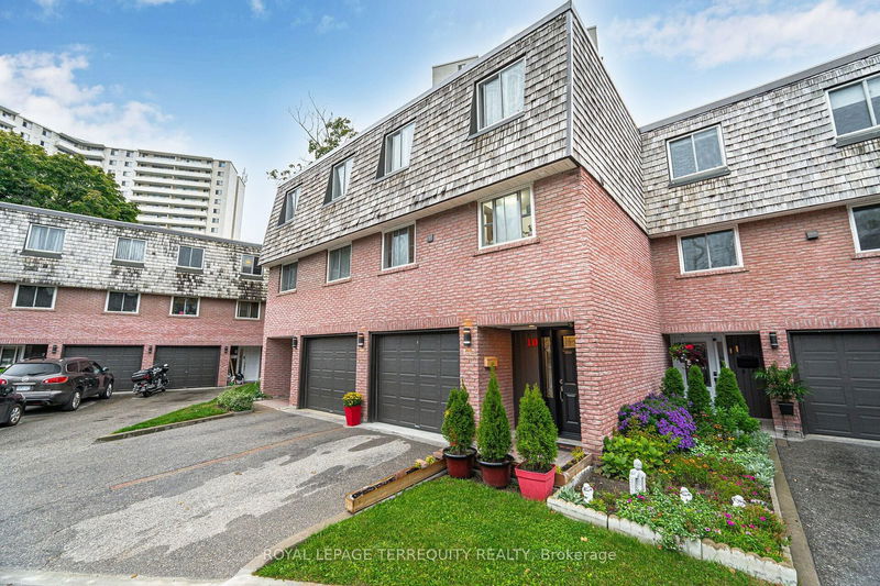  10 - 2145 Sherobee Rd  Mississauga, L5A 3G8 | Image 2