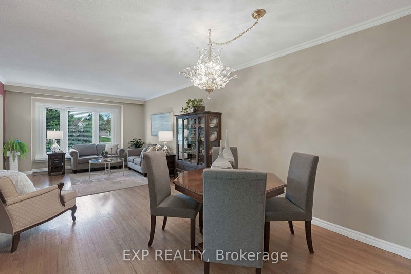 3395 Galena Cres  Mississauga, L5A 3L7 | Image 7