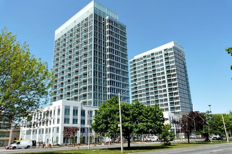 home for lease on 806-1910 Lakeshore Boulevard