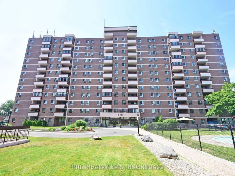 home for lease on 906-1615 Bloor Street