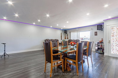 Unit Upper — 4233 Greybrook Crescent — photo 6