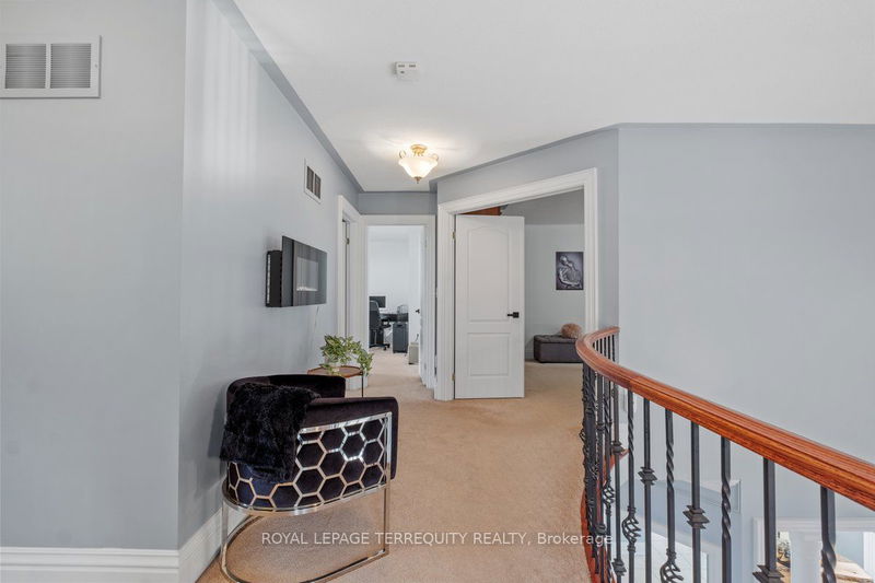 26 Regis Circ  Brampton, L6P 1Y8 | Image 17