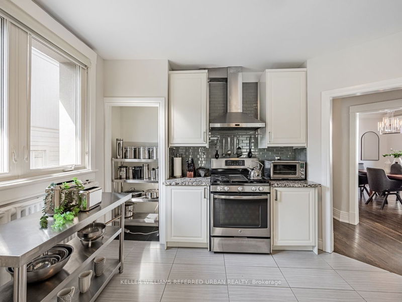 49 Eastbourne Cres  Toronto, M8V 1W7 | Image 11