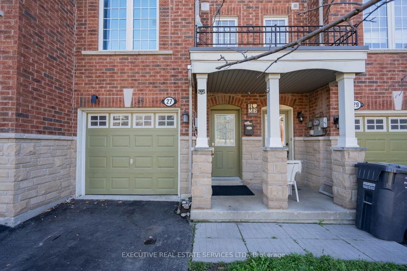 27 Denison Ave W Brampton, L6X 0H2 | Image 3