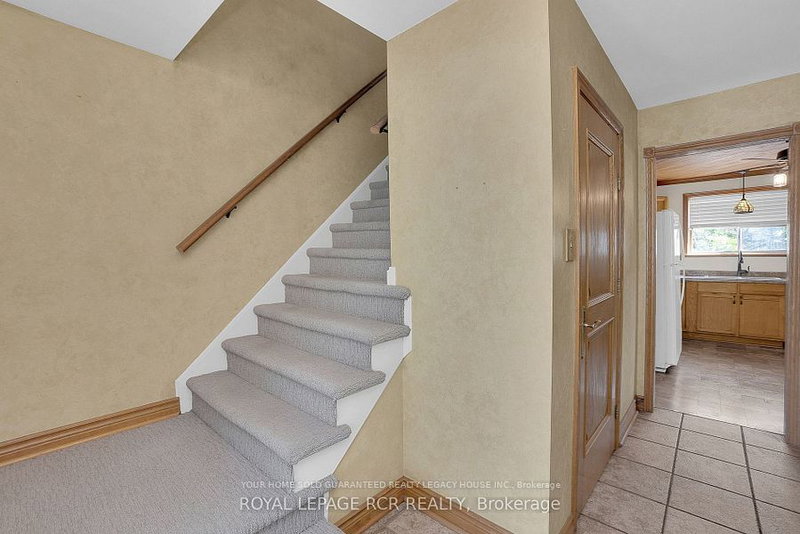 150 Connaught Cres, Caledon, L7E 2S4 | Image 3