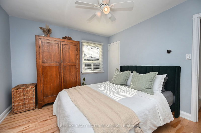 25 Rogers Rd  Brampton, L6X 1L7 | Image 11