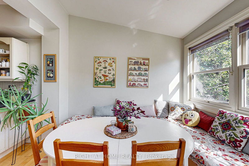 149 Yarmouth Rd  Toronto, M6G 1X3 | Image 22