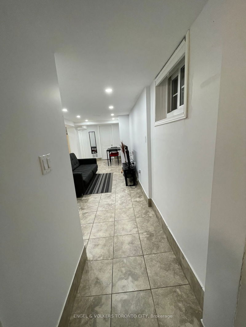 home for lease on BSMT-668 Old Weston Road