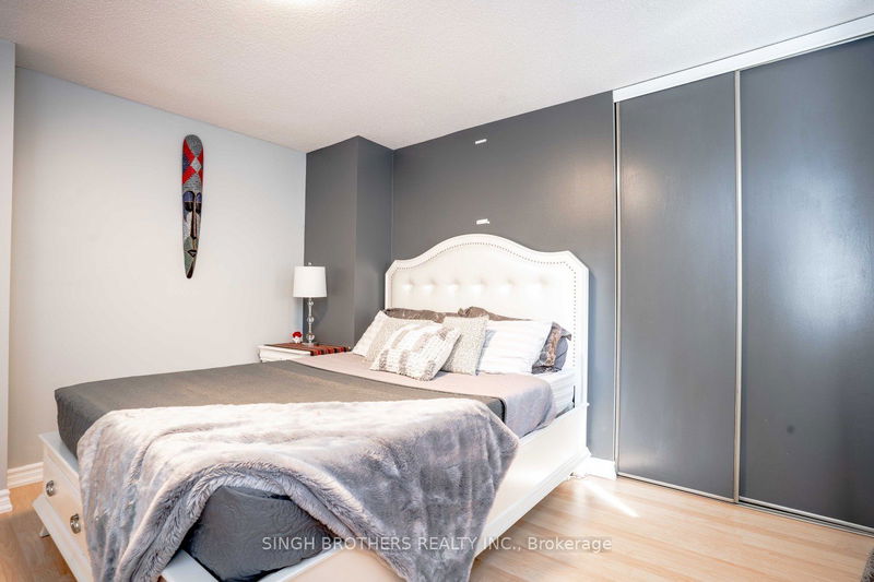 20 Settler Crt E Brampton, L6Z 4L8 | Image 16