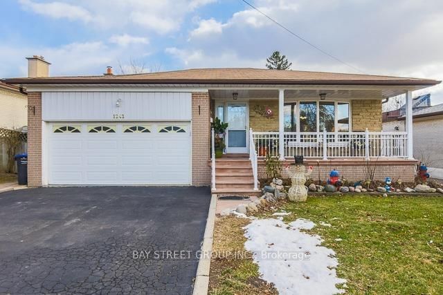 home for lease on Lower S-1242 Mcbride Avenue