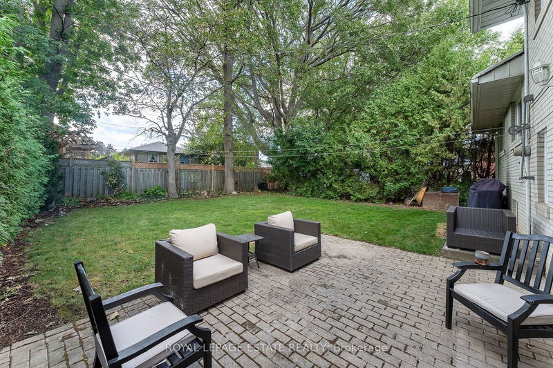 44 Ashmount Cres  Toronto, M9R 1C7 | Image 36