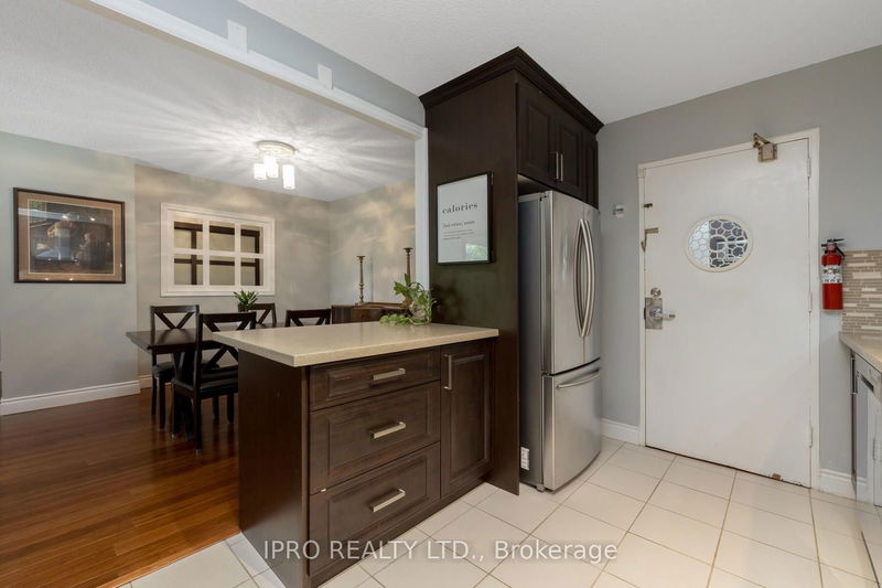  219 - 50 Mississauga Valley Blvd  Mississauga, L5A 3S2 | Image 18