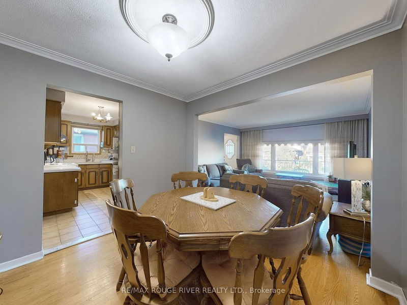 16 Picaro Dr  Toronto, M3N 2B5 | Image 10