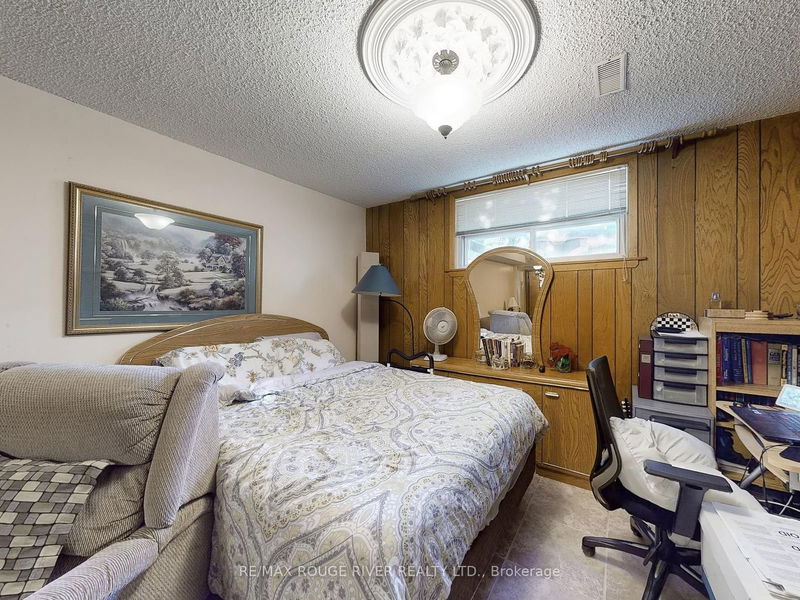 16 Picaro Dr  Toronto, M3N 2B5 | Image 26