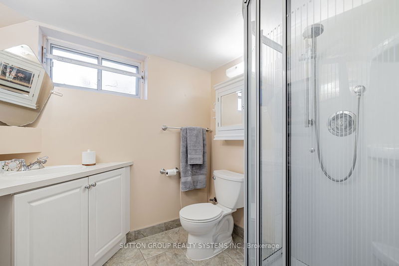 2087 Munden Rd  Mississauga, L5A 2R1 | Image 32