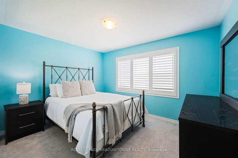 104 Stedford Cres  Brampton, L7A 4P7 | Image 37