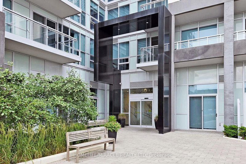 1106 - 1050 Main St E, Milton, L9T 6H7 | Image 2