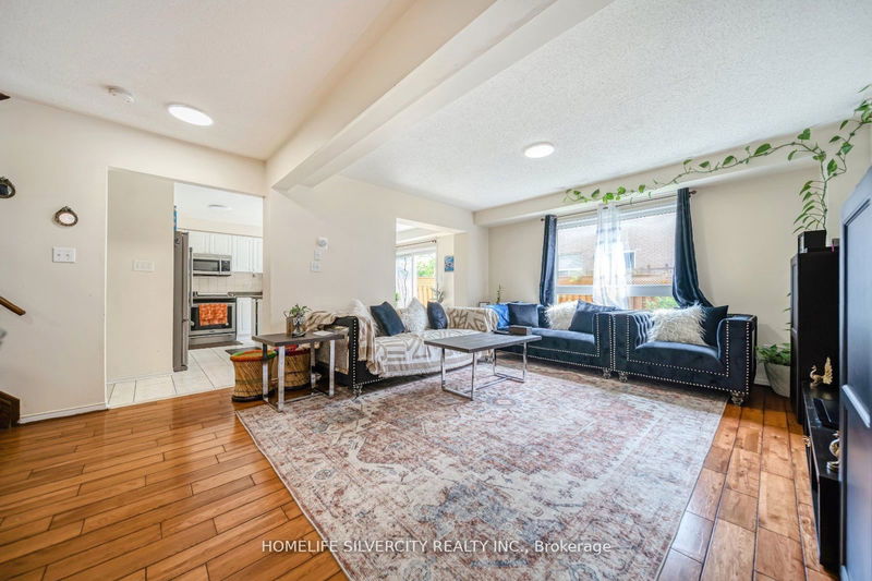 12 Hackmore Gate  Brampton, L7A 1R6 | Image 12