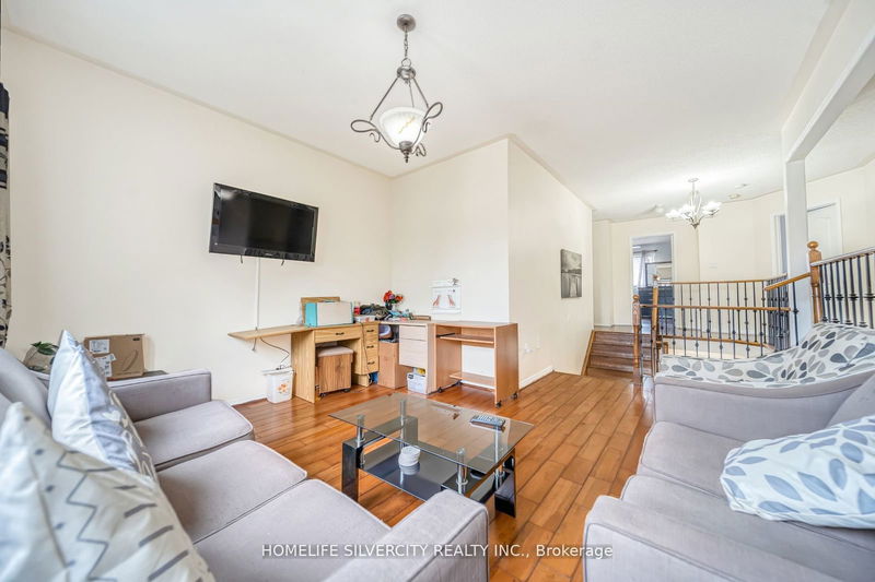 12 Hackmore Gate  Brampton, L7A 1R6 | Image 23