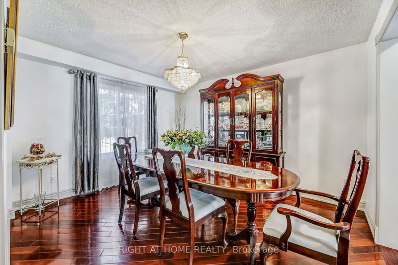 1665 Asgard Dr  Mississauga, L5E 3G5 | Image 13