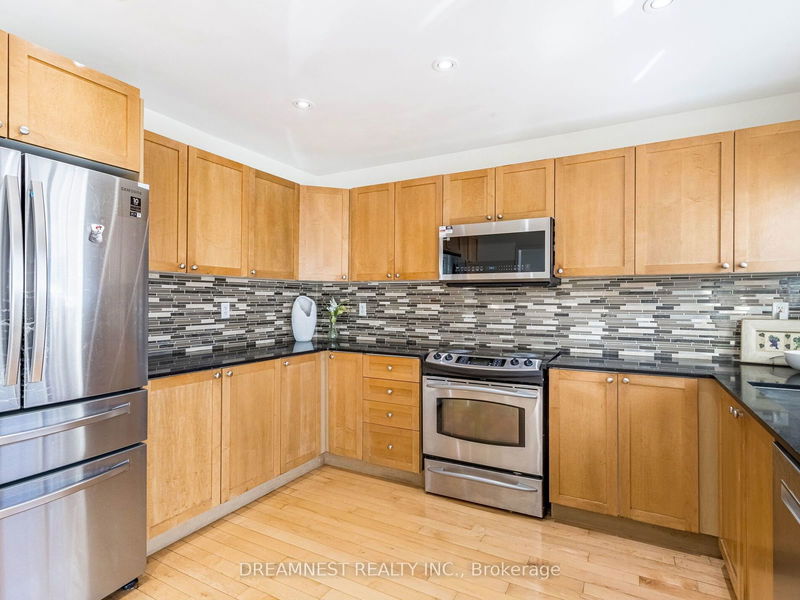 1097 Bowring Cres  Milton, L9T 6H6 | Image 18