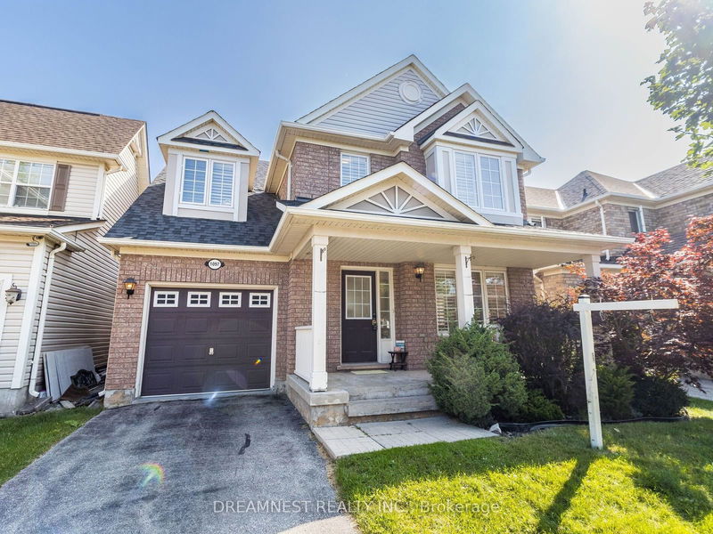 1097 Bowring Cres  Milton, L9T 6H6 | Image 2