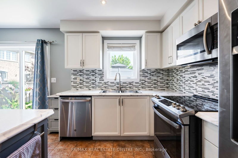 14 Samantha Cres  Brampton, L6Z 0A6 | Image 17