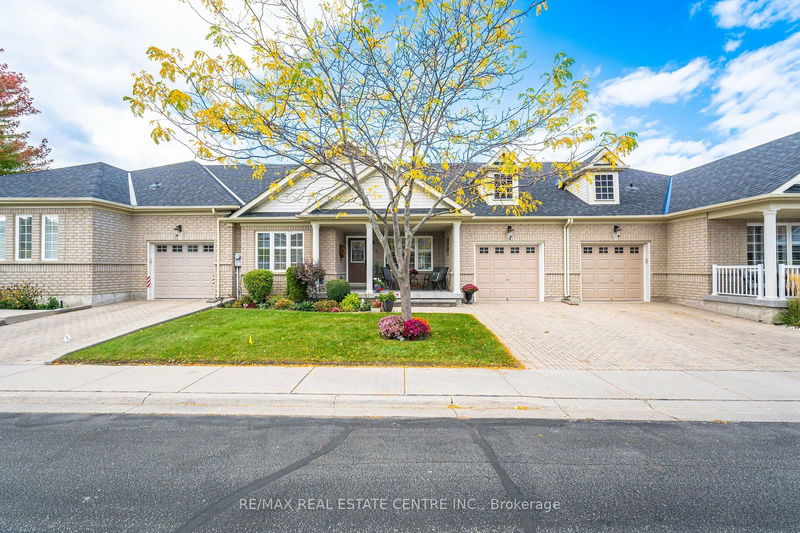 4 Calliandra Tr  Brampton, L6R 0S3 | Image 2