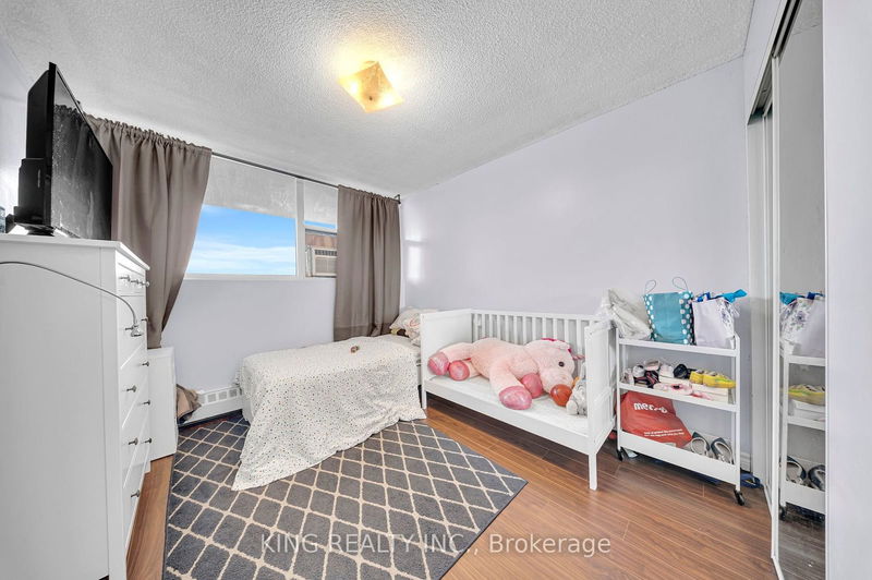  518 - 2121 Roche Crt  Mississauga, L5K 2C7 | Image 14