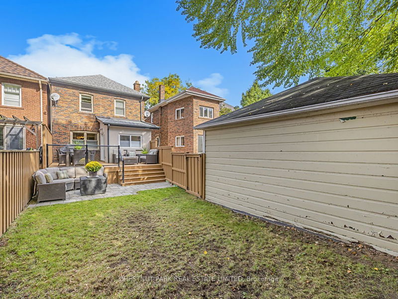 29 Lessard Ave  Toronto, M6S 1X6 | Image 31