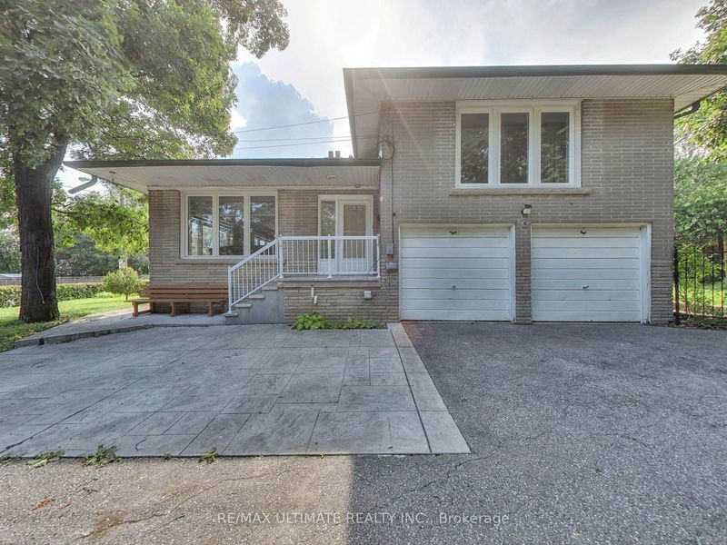 216 Gary Dr  Toronto, M9N 2M7 | Image 2