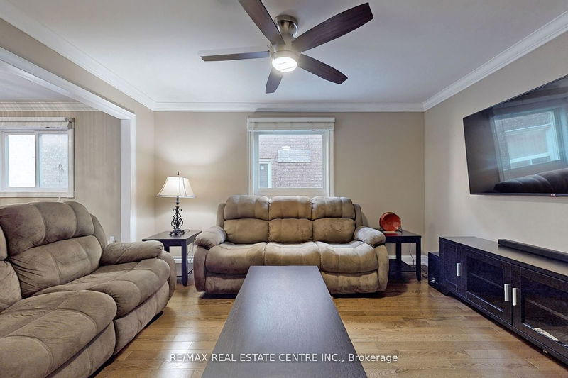 3385 Hargrove Rd  Mississauga, L5L 4C9 | Image 3