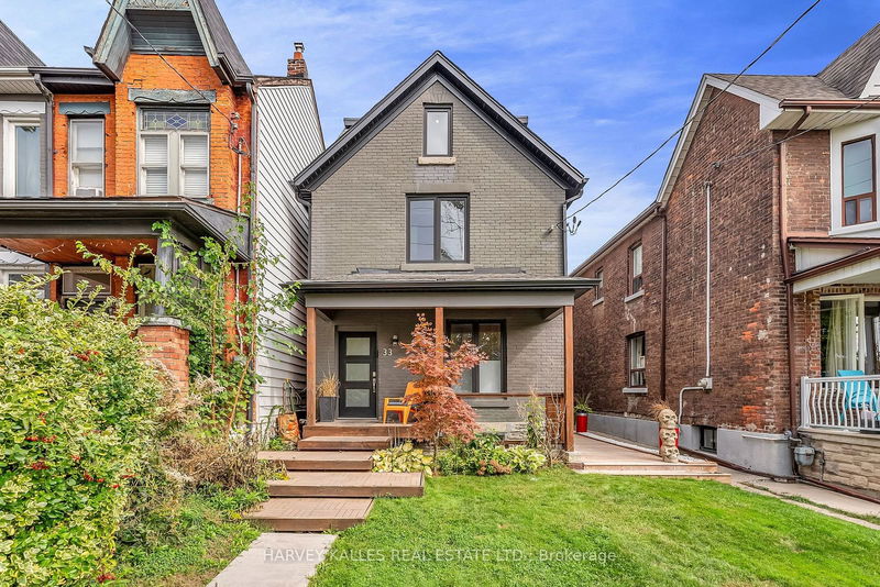 33 Edwin Ave  Toronto, M6P 3Z5 | Image 1