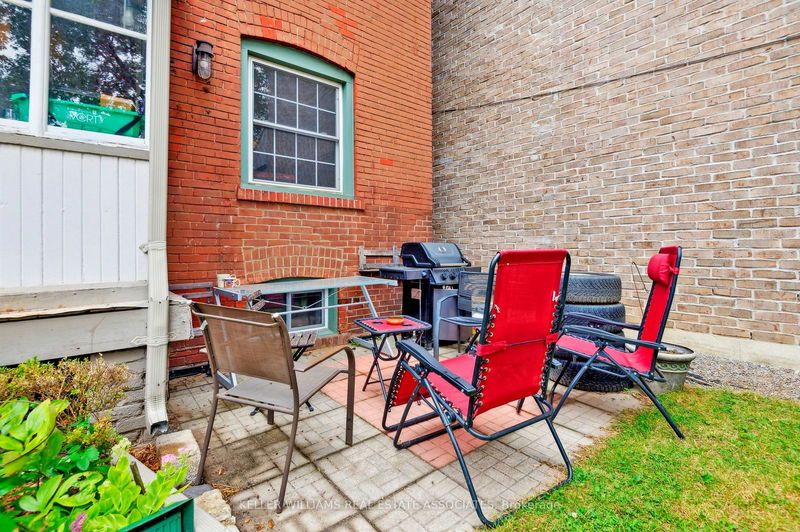 21 Methuen Ave  Toronto, M6S 1Z7 | Image 40