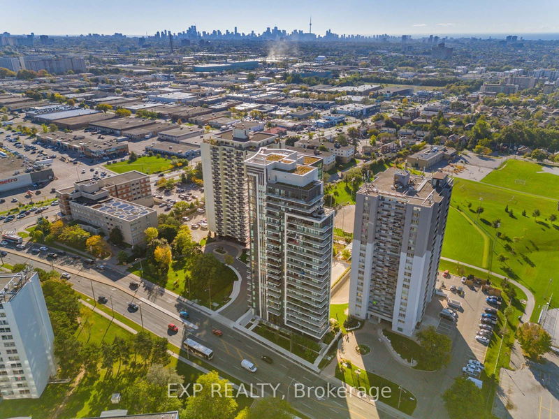  1605 - 1461 Lawrence Ave W Toronto, M6L 0A6 | Image 33