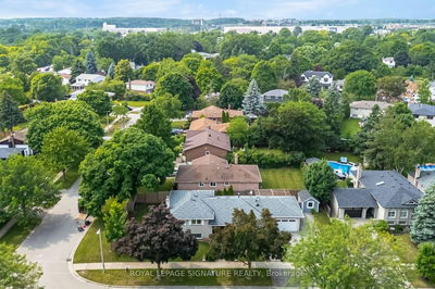 2497 Wyatt St  Oakville, L6L 2M7 | Image 1