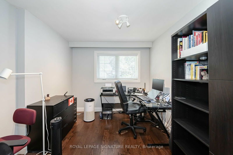 2497 Wyatt St  Oakville, L6L 2M7 | Image 19