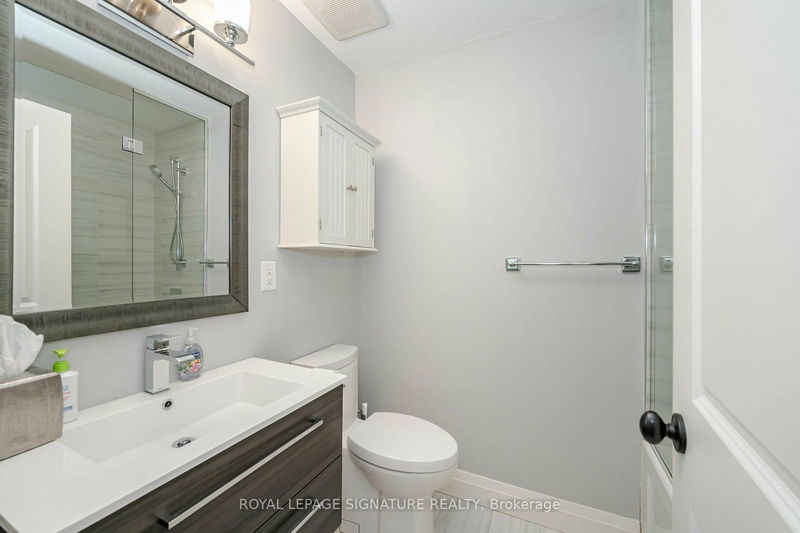 2497 Wyatt St  Oakville, L6L 2M7 | Image 20