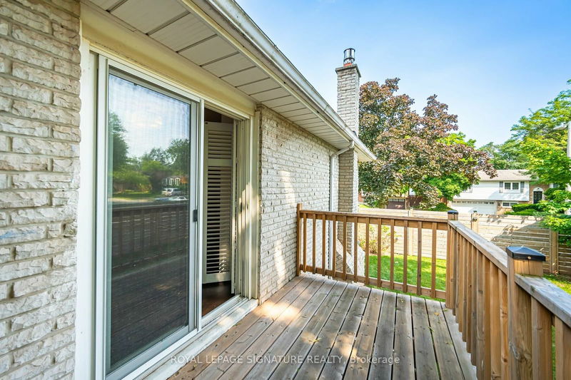 2497 Wyatt St  Oakville, L6L 2M7 | Image 30