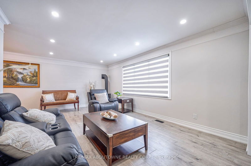 428 Henderson Rd  Burlington, L7L 2P8 | Image 4