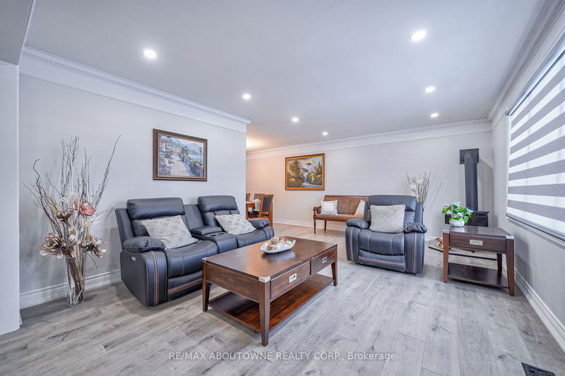 428 Henderson Rd  Burlington, L7L 2P8 | Image 6