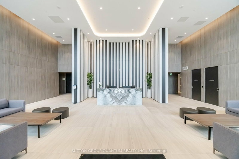 1305 - 220 Missinnihe Way