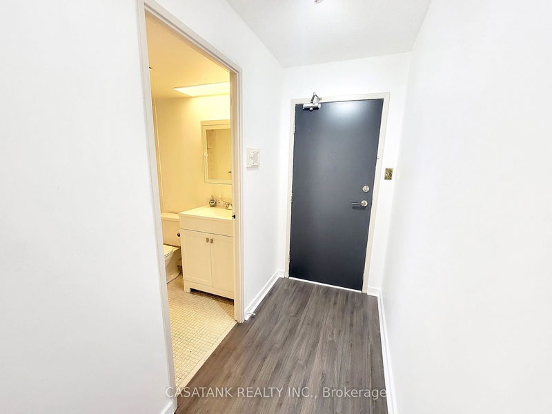  103 - 1580 Mississauga Valley Blvd  Mississauga, L5A 3T8 | Image 6