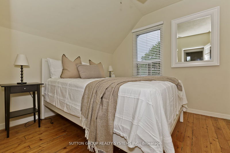 34 Fairfield Ave  Toronto, M8W 1R7 | Image 23