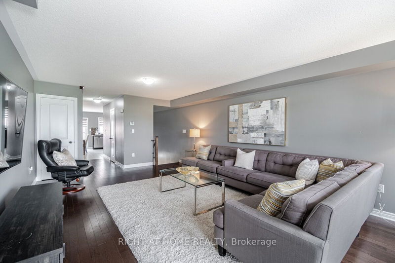  4 - 27 Pennycross Cres  Brampton, L7A 4M1 | Image 12