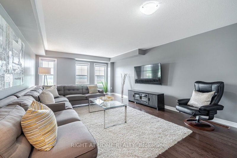  4 - 27 Pennycross Cres  Brampton, L7A 4M1 | Image 14