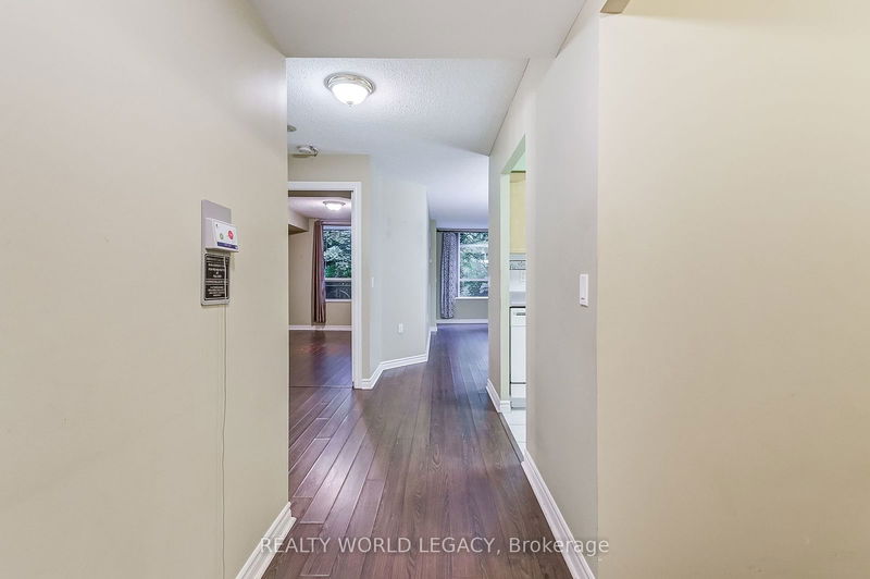  1208 - 100 Burloak Dr  Burlington, L7L 6P6 | Image 3