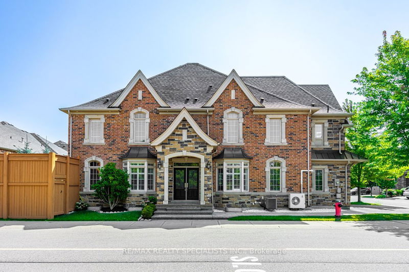 2495 Gateshead Common Rd  Oakville, L6M 0S2 | Image 2